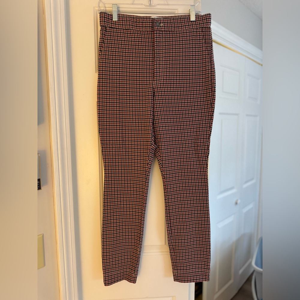 Hollister Red and Black Checkered Pants. Size large. New with tags.